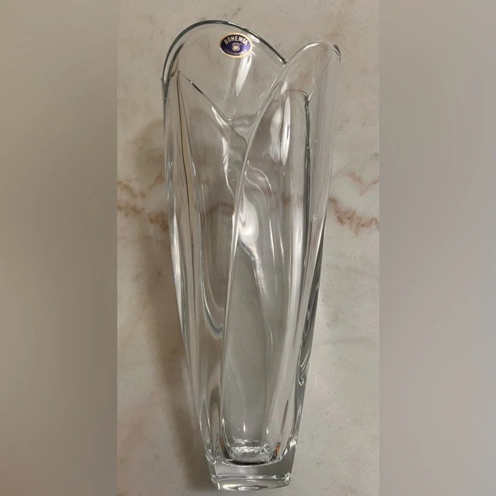 Vintage Globus Crystal Tulip Shape Bohemian Vase Elegant HIGH Quality HEAVY